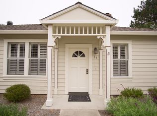 16 Glen Lake Dr, Pacific Grove, CA 93950
