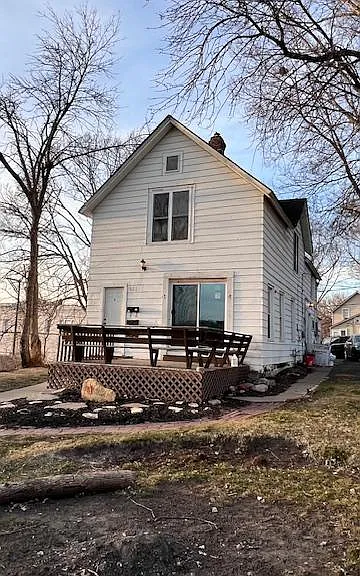 651 Cook Ave E #1 — Photo 2