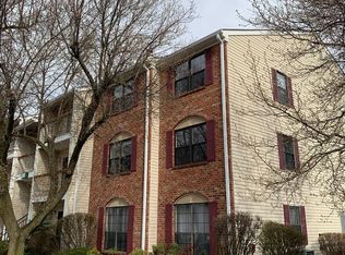 332 Bromley Pl, East Brunswick, NJ 08816