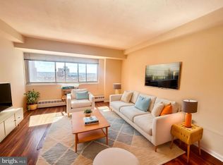 2101 Chestnut St #17-1811, Philadelphia, PA 19103