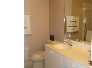 9400 NW 54th St, Sunrise, FL 33351