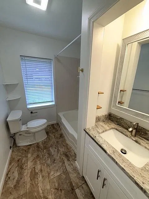 3 bed, 1.5 bath, 1338 sqft, $1,500 — Photo 4