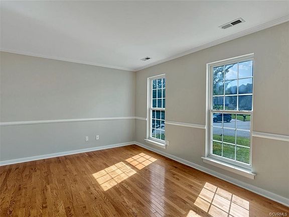 5th image of 10000 Shifflett Ct