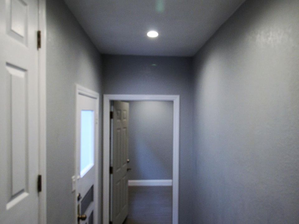 1st image of 218 Grafton Ave