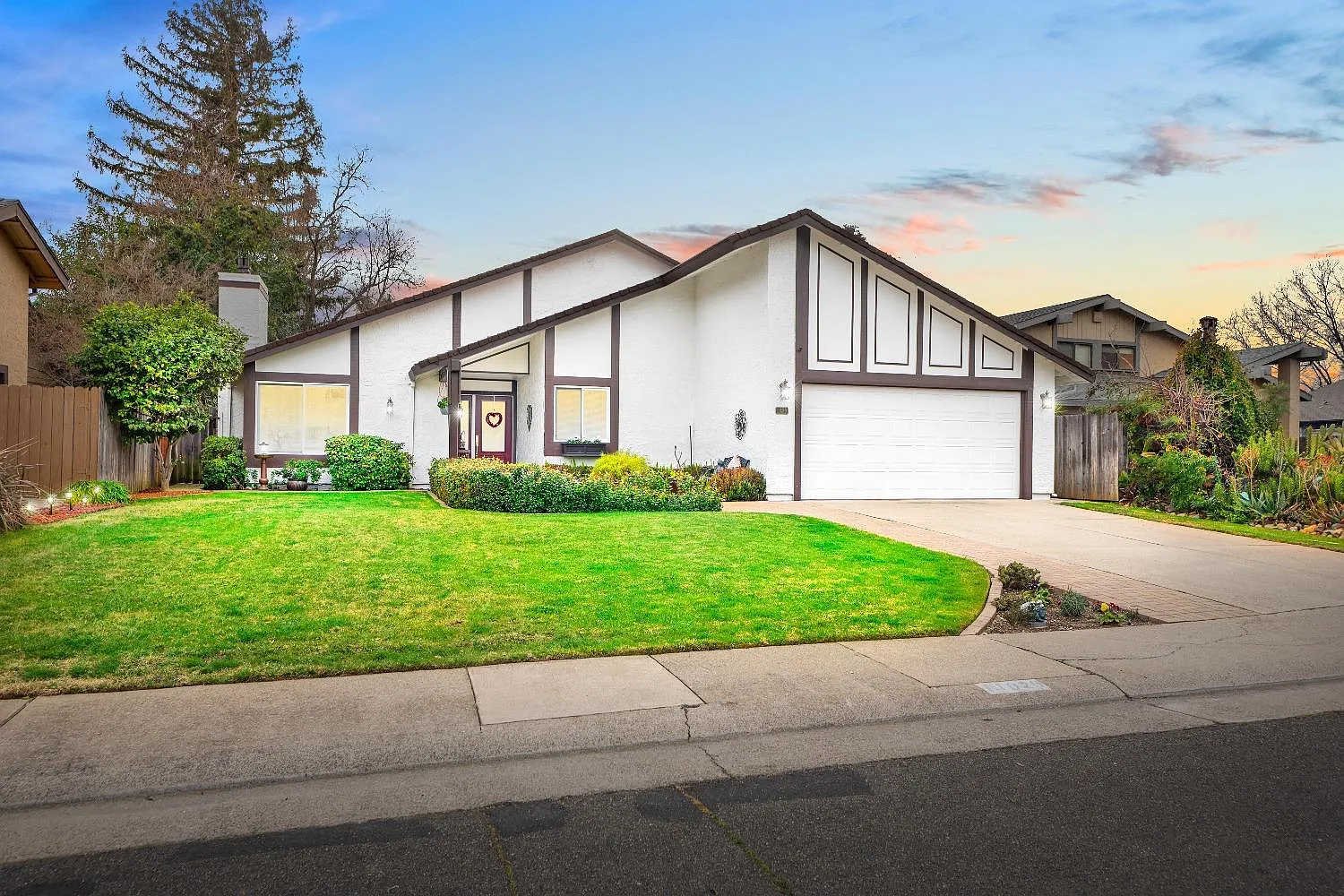 11020 Orleans River Ct photo 1