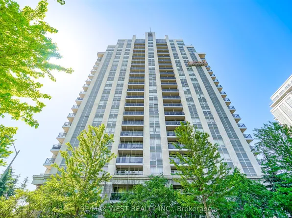 7 N Park Rd #1808, Vaughan, ON L4J 0C9