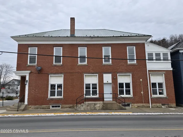13-15 N Brown St, Mc Clure, PA 17841