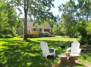 23032 75th Ave SW, Vashon, WA 98070