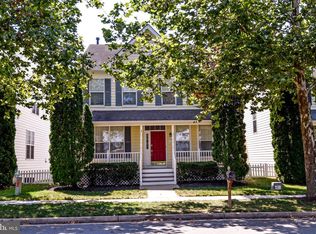 42799 Freedom St, Chantilly, VA 20152