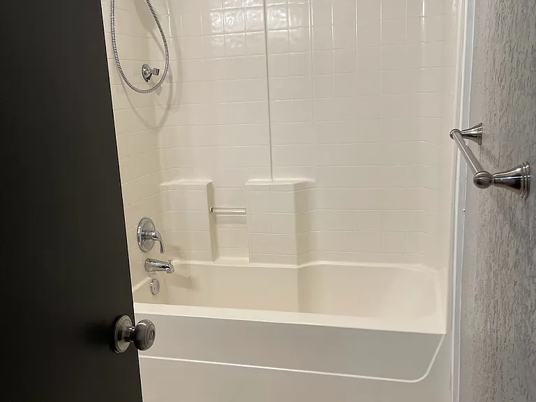 Park Place Apartments — Photo 42