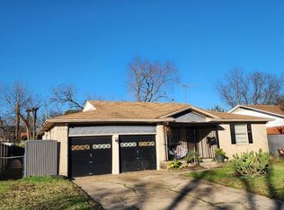 8715 Fairhaven Ln, Dallas, TX