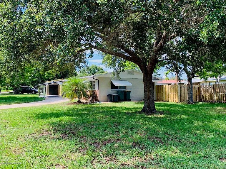 530 Allen Dr — Photo 5