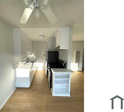 1st image of 12536 Pacific Ave #5
