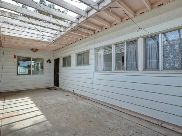 1085 Las Bancas Ct, Chula Vista, CA 91911