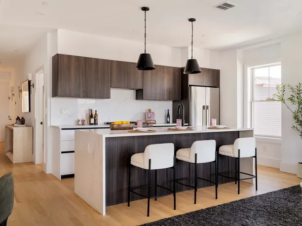 30-32 Condor St #6, Boston, MA 02128