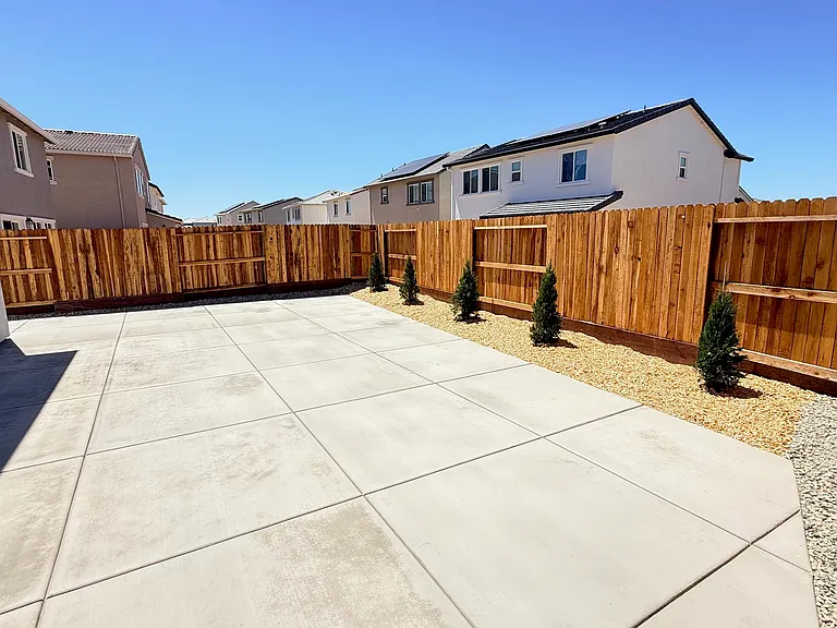 Spacious backyard for all your patio furniture, outdoor grill, and entertainment