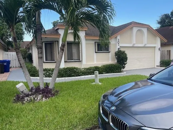 302 Bishop Road, North Lauderdale, FL 33068