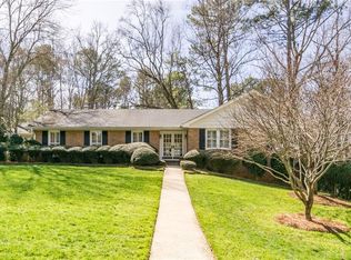 7200 Dunhill Ter, Sandy Springs, GA 30328