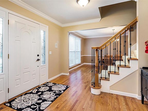 4th image of 1615 Sunny Wind Ct