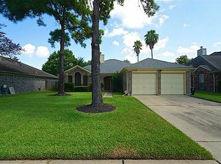 17418 Eastwood Cir, Houston, TX 77095