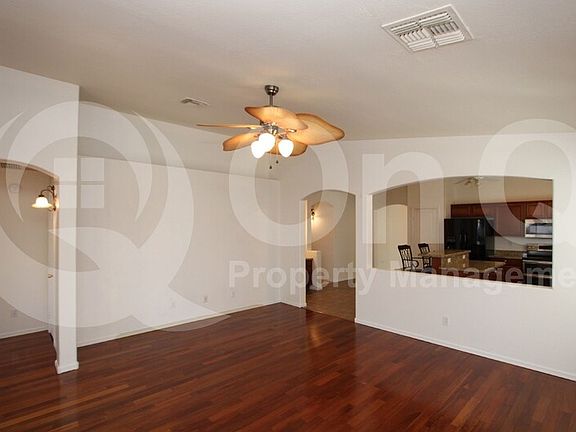 3rd image of 21072 E Sonoqui Dr