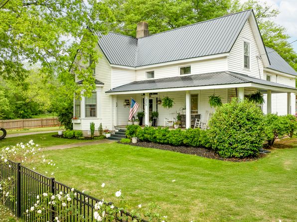 226 Elm St, Jefferson, GA 30549