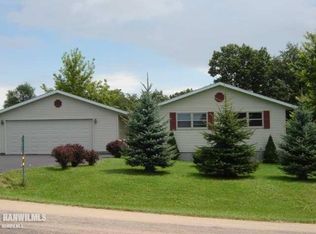 1213 Lk Carroll Old Wharf Rd, Lanark, IL 61046