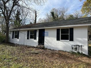 225 N 3rd St, Griffin, GA 30223