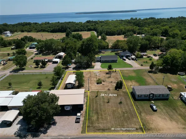 5920 Plateau St, Kingston, OK 73439