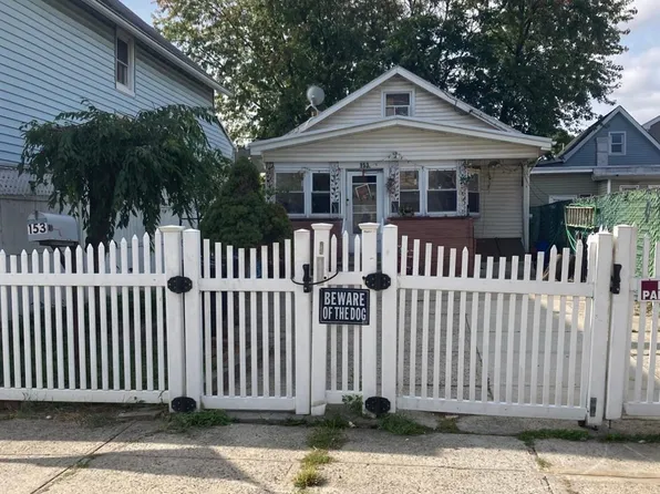153 Chauncey St, Perth Amboy, NJ 08861
