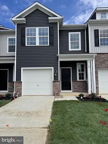 60 Roberts Dr Photo 1