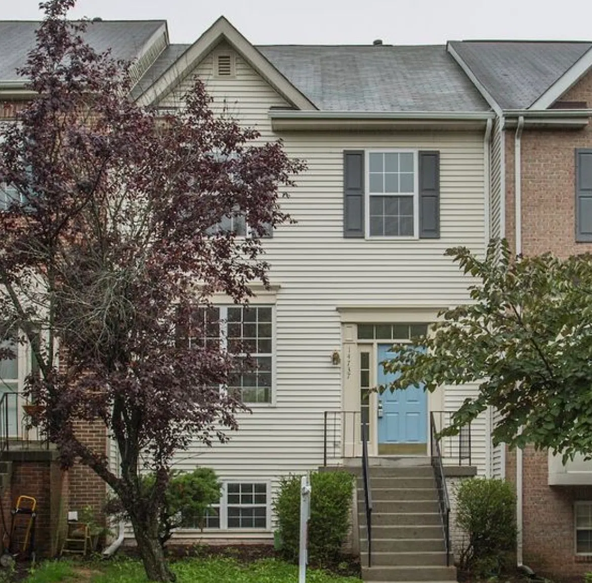 4 bed, 3.5 bath, 1760 sqft, $3,400 — Photo 3