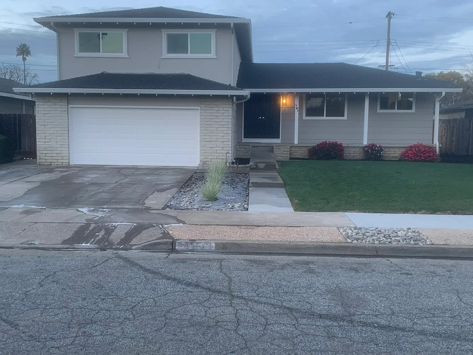 791 Carla Way photo 1