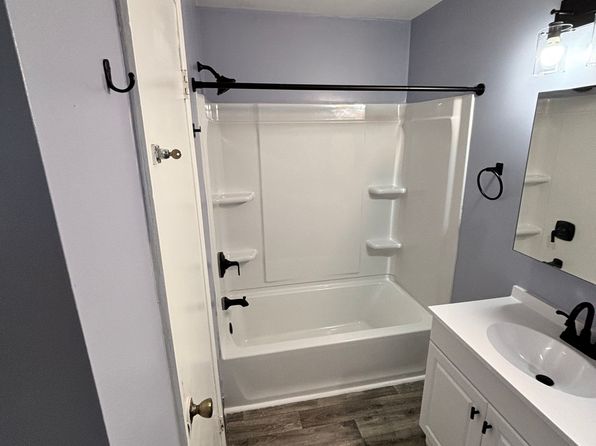 24 E Columbus Ave Floor 3