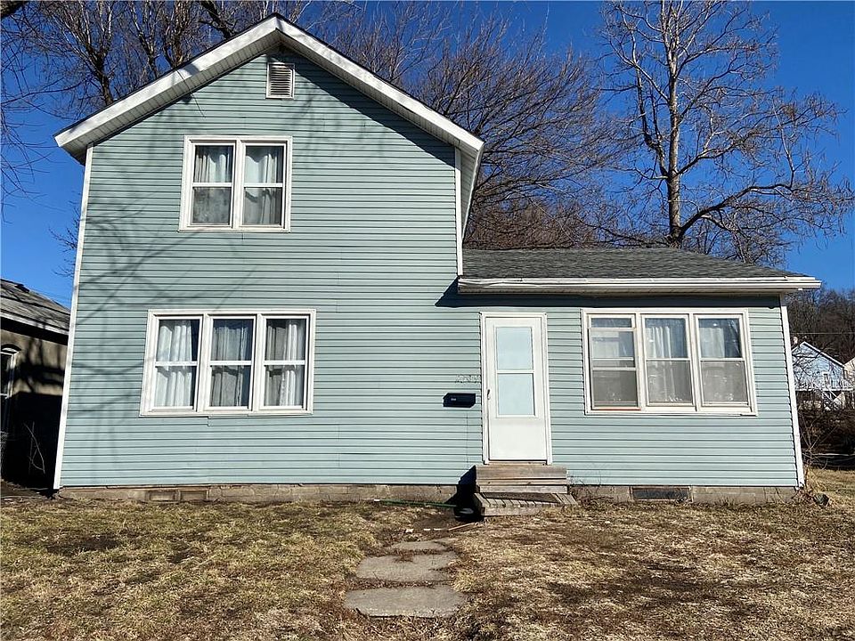 1st image of 2309 S 11th St