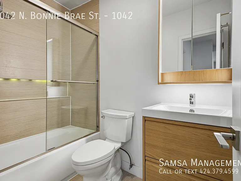 1042 N Bonnie Brae St #1042 — Photo 9