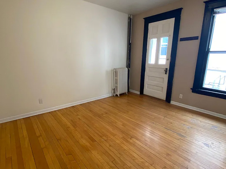 24 N Butler St #2 — Photo 3