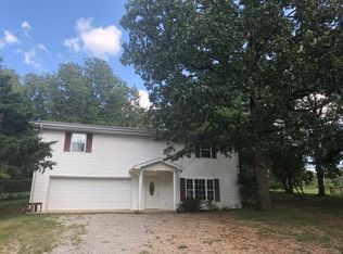 1530 Rolling Hills Rd, Lebanon, MO 65536