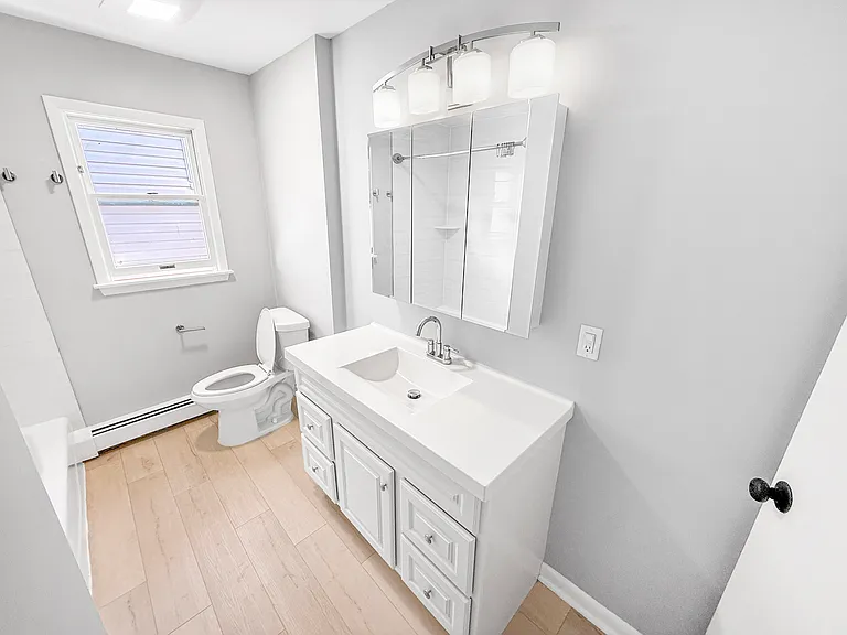 174 Maple St #3 — Photo 15