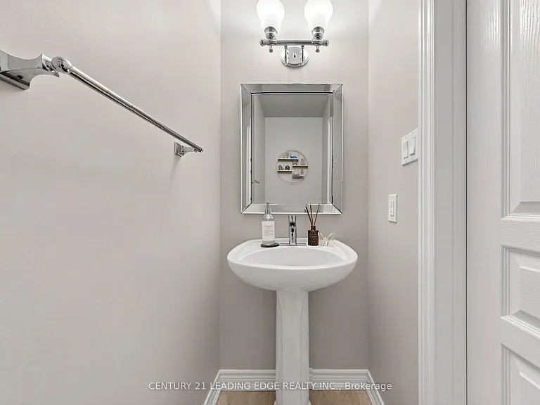 177 Laurendale Ave — Photo 18
