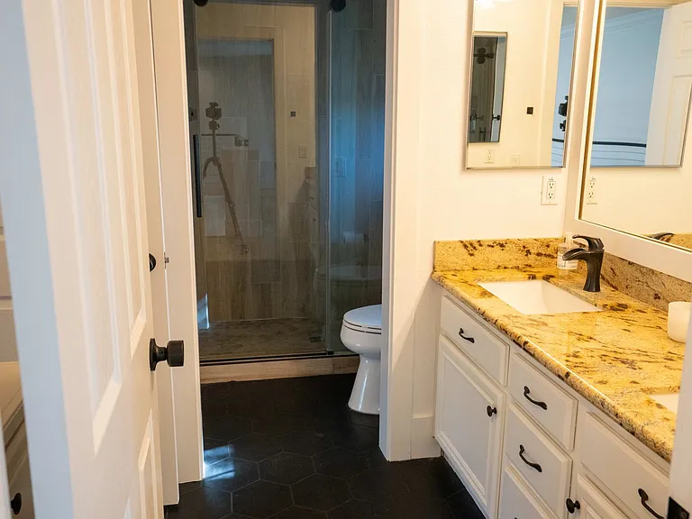 33896 Calafia St — Photo 27