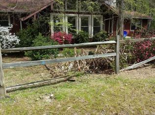 101 Glosson Cir, Carrboro, NC 27510