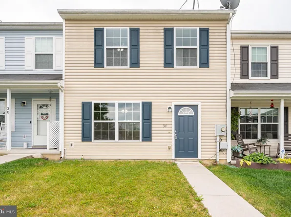 34 Ostrich Ln, Inwood, WV 25428