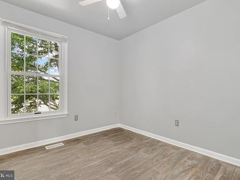 6581 Ewald Ct — Photo 16
