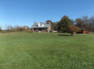 6671 Snake Creek Rd, Hillsville, VA 24343