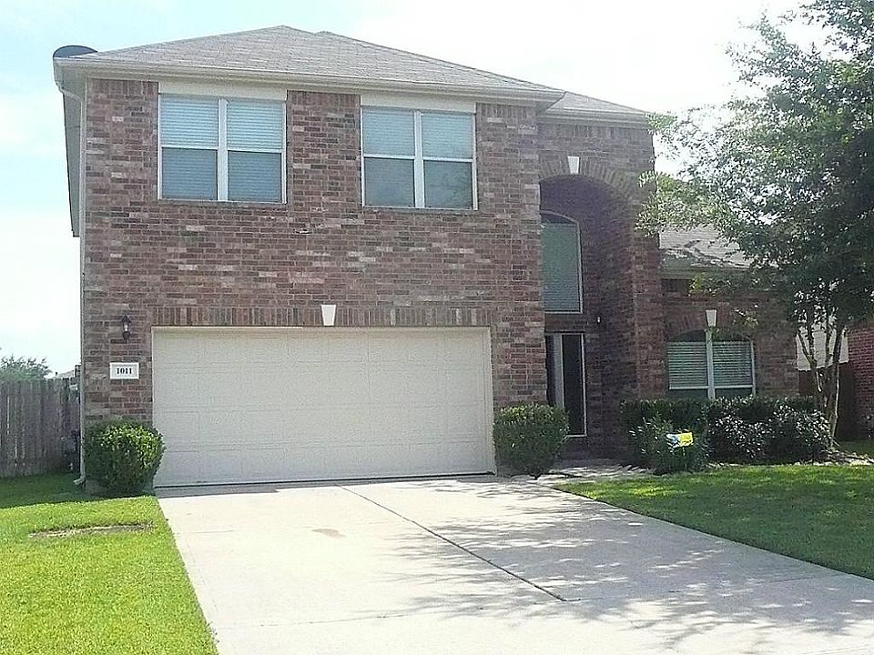1st image of 1011 Grafton Garden Ln