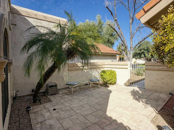 2nd image of 9447 W Morrow Dr