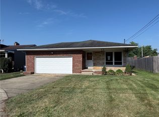 1882 Gless Ave, Akron, OH 44301