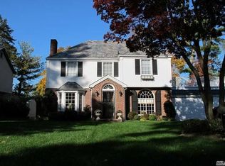 67 Rockcrest Rd, Manhasset, NY 11030