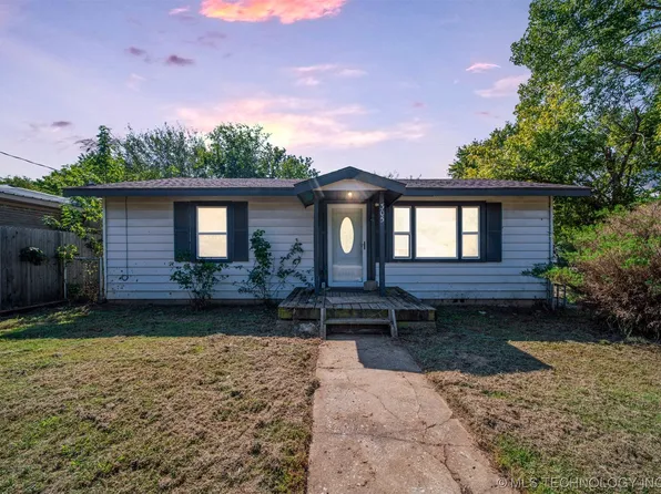 305 E Sequoyah St, Oologah, OK 74053